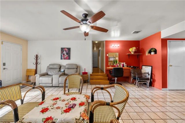 5658 Willowcrest Ave, North Hollywood, CA 91601