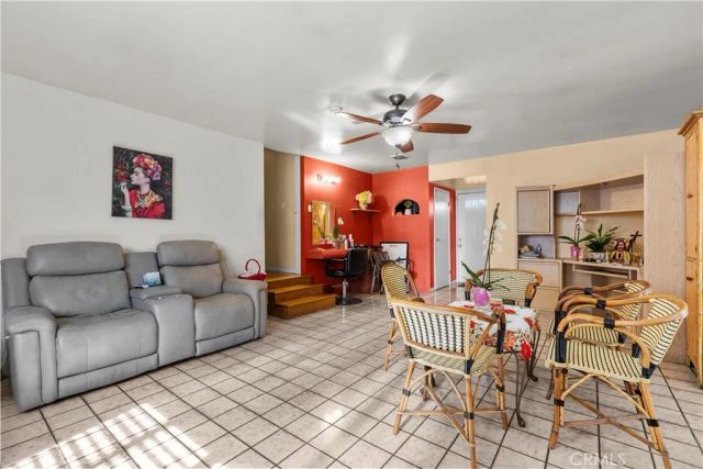 5658 Willowcrest Ave, North Hollywood, CA 91601