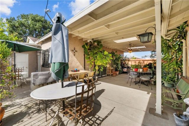 5658 Willowcrest Ave, North Hollywood, CA 91601