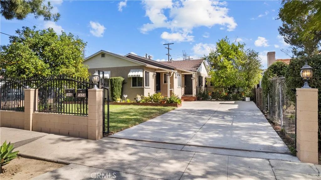 5658 Willowcrest Ave, North Hollywood, CA 91601