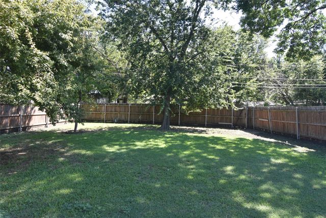 11332 FLamingo Lane, Dallas, TX 75218