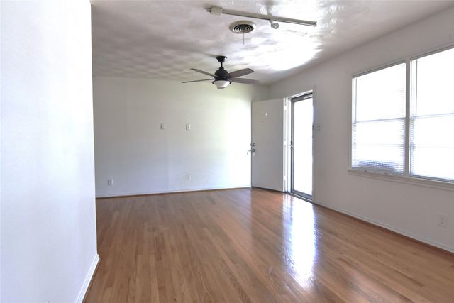 11332 FLamingo Lane, Dallas, TX 75218