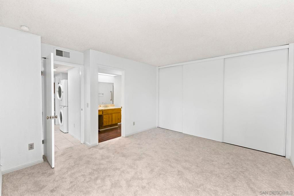 Image 37 of property listing at 9120 Gramercy 320, San Diego, CA 92123