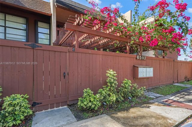 6507 SW 116th Pl C, Miami, FL 33173