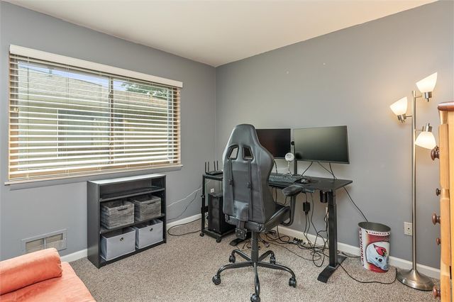 87 Milrace Drive, East Rochester, NY 14445