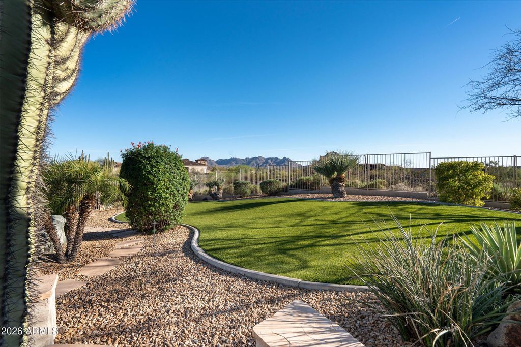 Image 38 of property listing at 11294 E QUARRY Trail, Scottsdale, AZ 85262