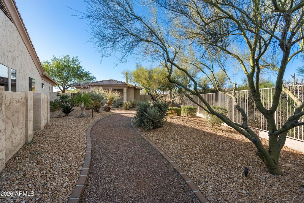 Image 43 of property listing at 11294 E QUARRY Trail, Scottsdale, AZ 85262