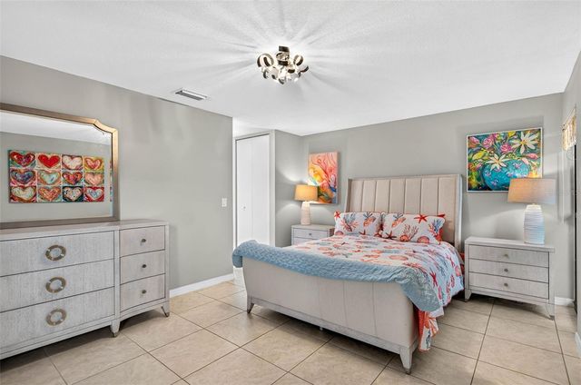 114 12TH STREET, Belleair Beach, FL 33786