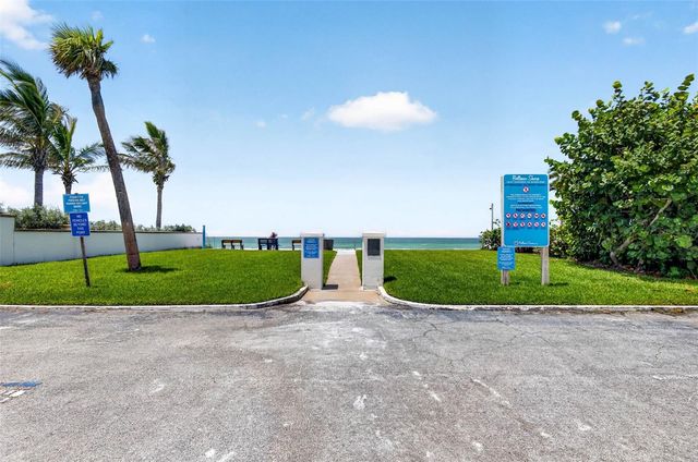 114 12TH STREET, Belleair Beach, FL 33786