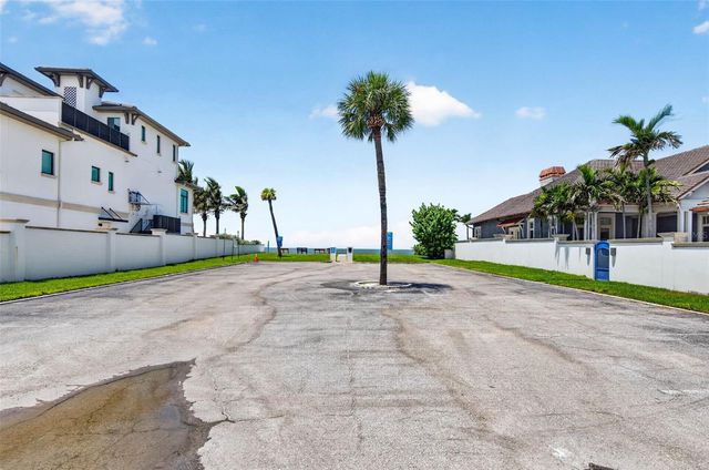 114 12TH STREET, Belleair Beach, FL 33786