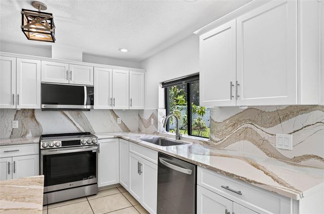 114 12TH STREET, Belleair Beach, FL 33786