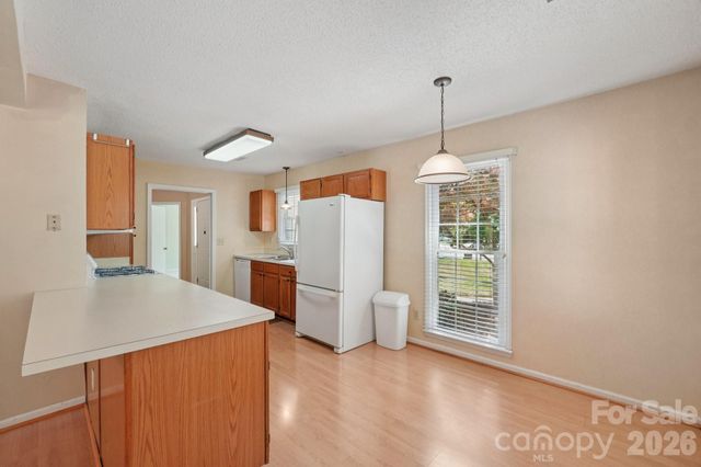 8801 Gamesford Drive, Charlotte, NC 28277