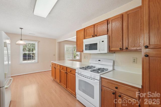 8801 Gamesford Drive, Charlotte, NC 28277