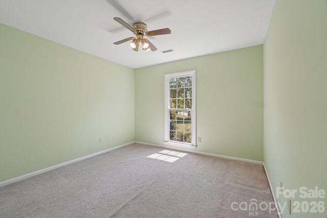 8801 Gamesford Drive, Charlotte, NC 28277