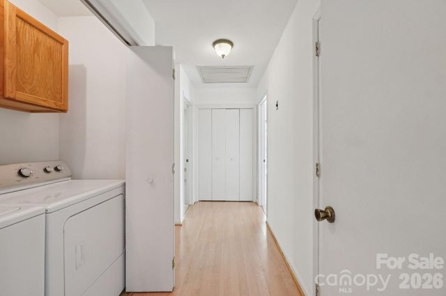 8801 Gamesford Drive, Charlotte, NC 28277