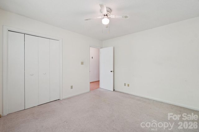 8801 Gamesford Drive, Charlotte, NC 28277