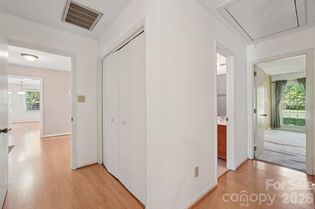 8801 Gamesford Drive, Charlotte, NC 28277