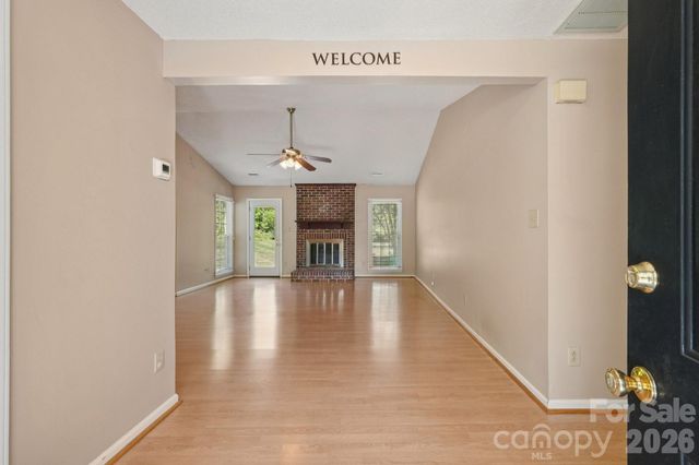 8801 Gamesford Drive, Charlotte, NC 28277