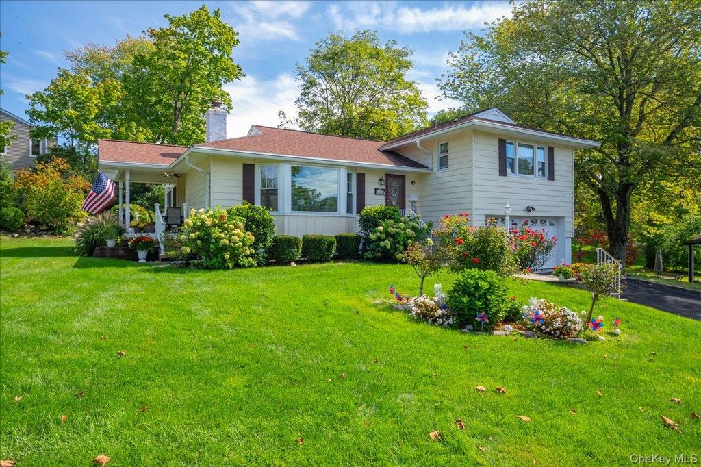 26 Rose Street, White Plains, NY 10605 — exterior