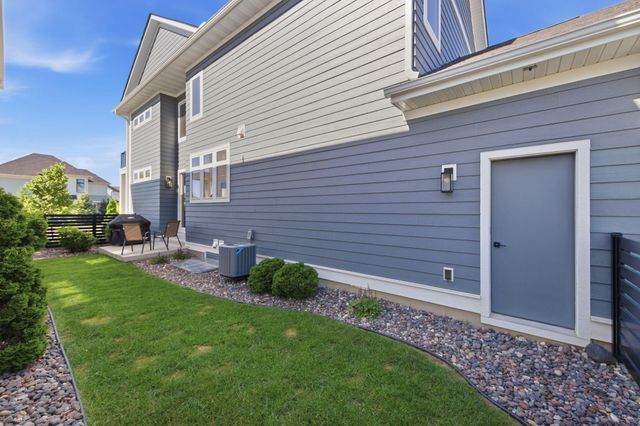 16186 Durango Trail, Lakeville, MN 55044