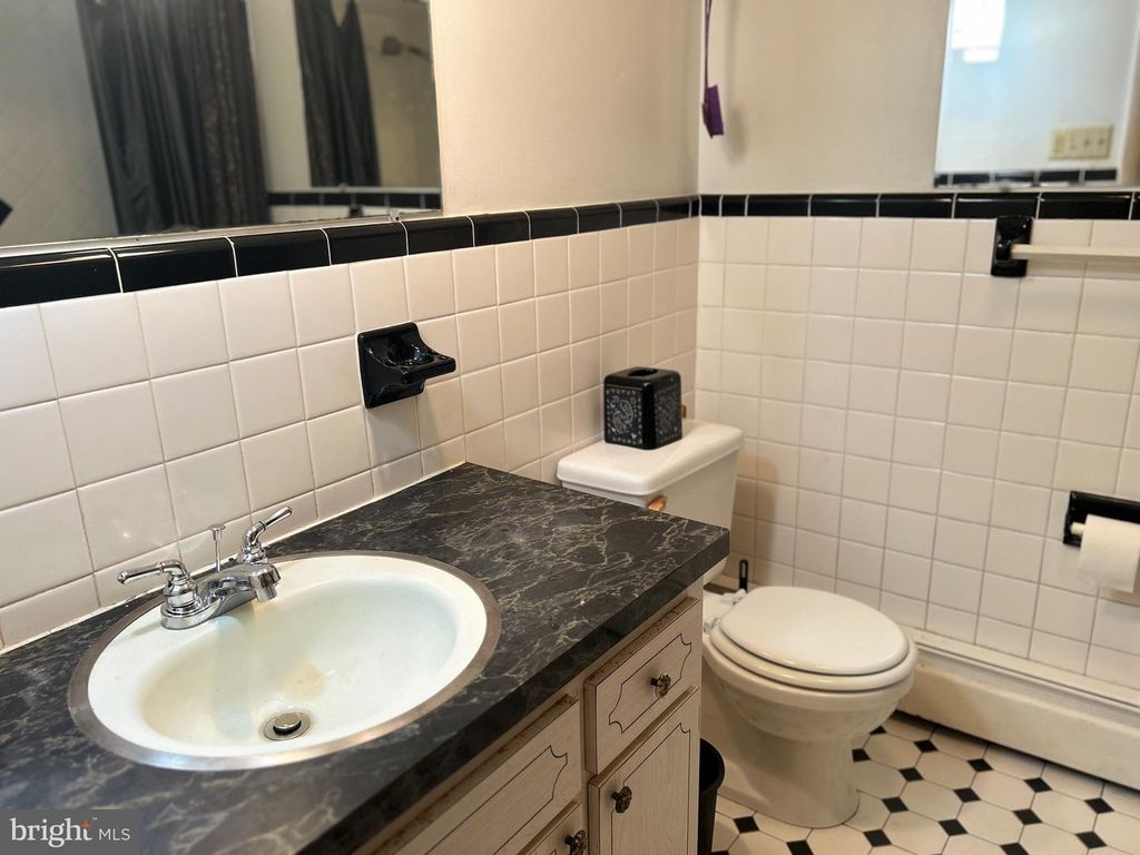 2420 CAMBRIDGE BELTWAY, Cambridge, MD 21613