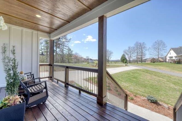 46 Fox Cove, Blairsville, GA 30512