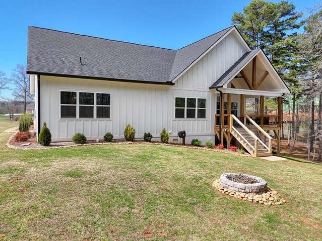 46 Fox Cove, Blairsville, GA 30512