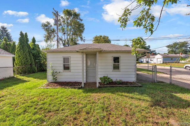 24163 Ross Street, Dearborn, MI 48124