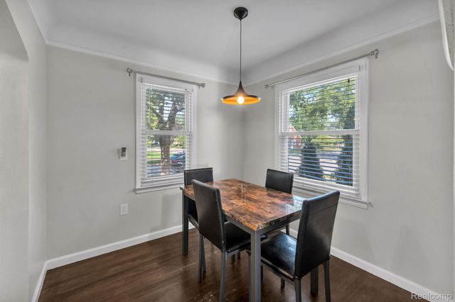 24163 Ross Street, Dearborn, MI 48124