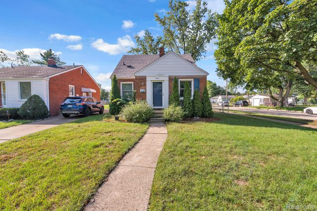 24163 Ross Street, Dearborn, MI 48124