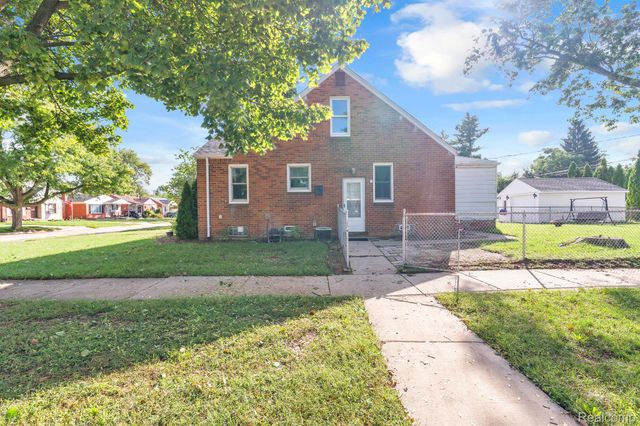 24163 Ross Street, Dearborn, MI 48124