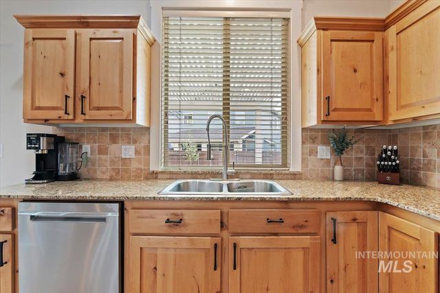 3344 N N Campton, Boise, ID 83713