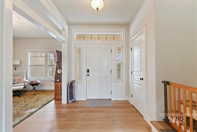 3344 N N Campton, Boise, ID 83713