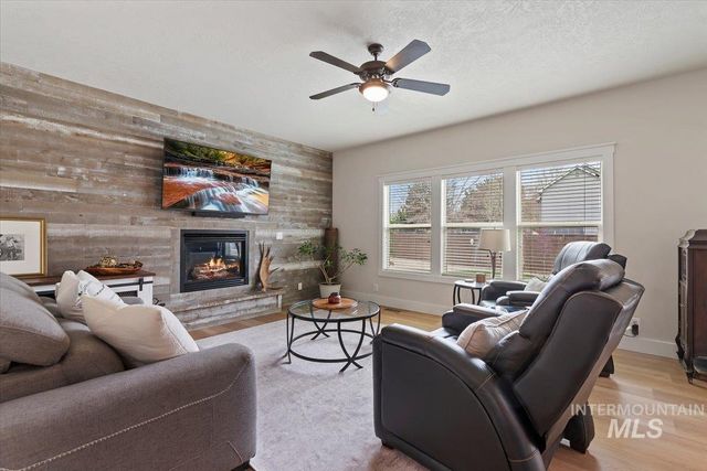 3344 N N Campton, Boise, ID 83713