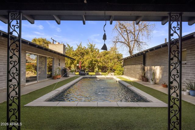 1630 E Solano Drive, Phoenix, AZ 85016