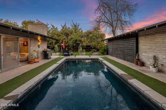 1630 E Solano Drive, Phoenix, AZ 85016