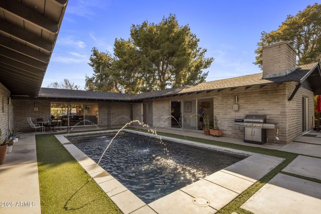 1630 E Solano Drive, Phoenix, AZ 85016