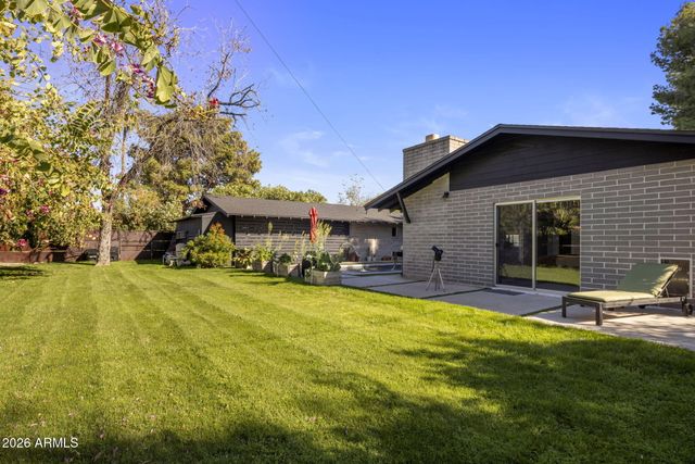 1630 E Solano Drive, Phoenix, AZ 85016