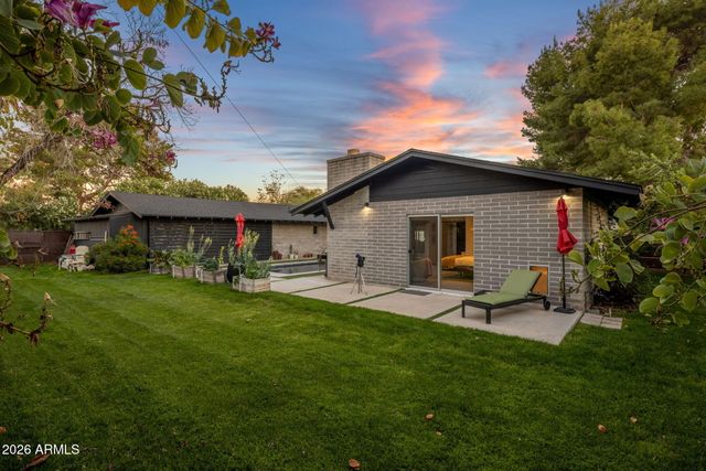 1630 E Solano Drive, Phoenix, AZ 85016