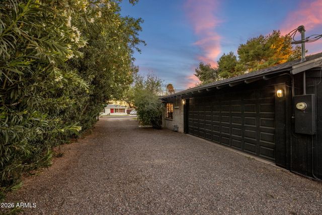 1630 E Solano Drive, Phoenix, AZ 85016