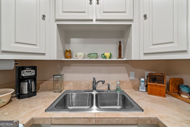 305 Fairplay Street, Rutledge, GA 30663