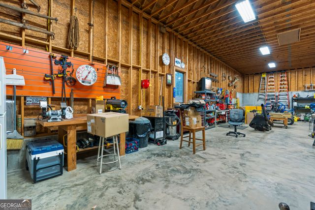 305 Fairplay Street, Rutledge, GA 30663