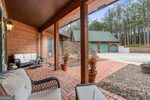 305 Fairplay Street, Rutledge, GA 30663