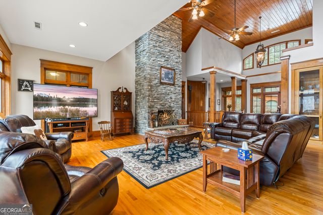 305 Fairplay Street, Rutledge, GA 30663