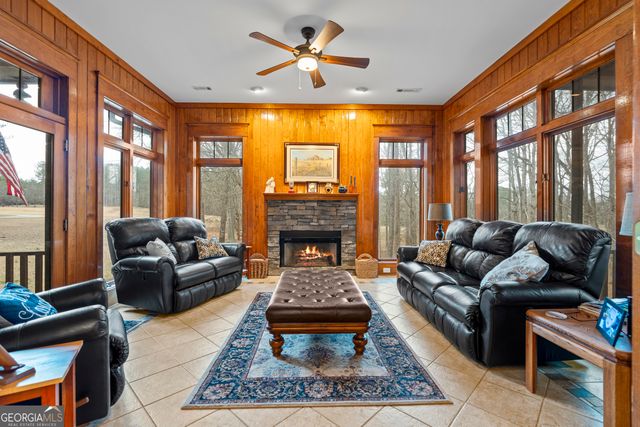 305 Fairplay Street, Rutledge, GA 30663