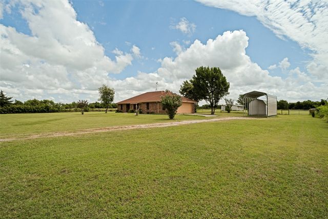 3511 County Road 1108, Celeste, TX 75423