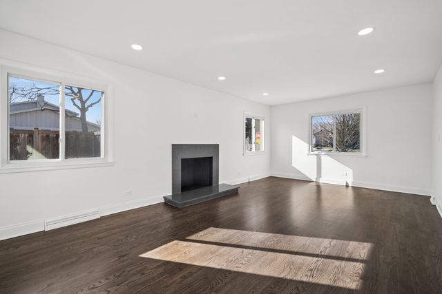 1155 Hackberry Road, Deerfield, IL 60015