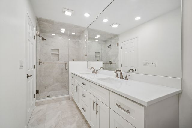 1155 Hackberry Road, Deerfield, IL 60015