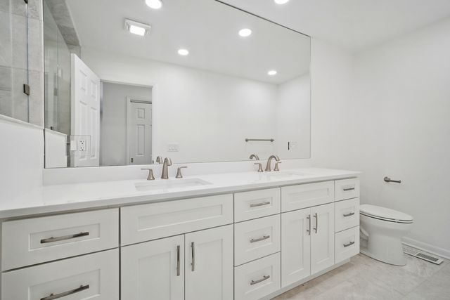 1155 Hackberry Road, Deerfield, IL 60015