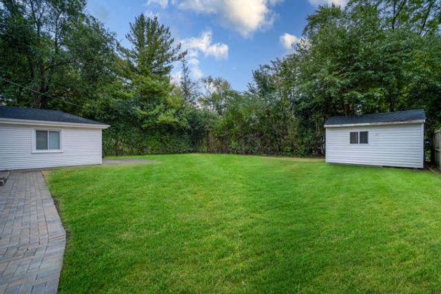 1155 Hackberry Road, Deerfield, IL 60015